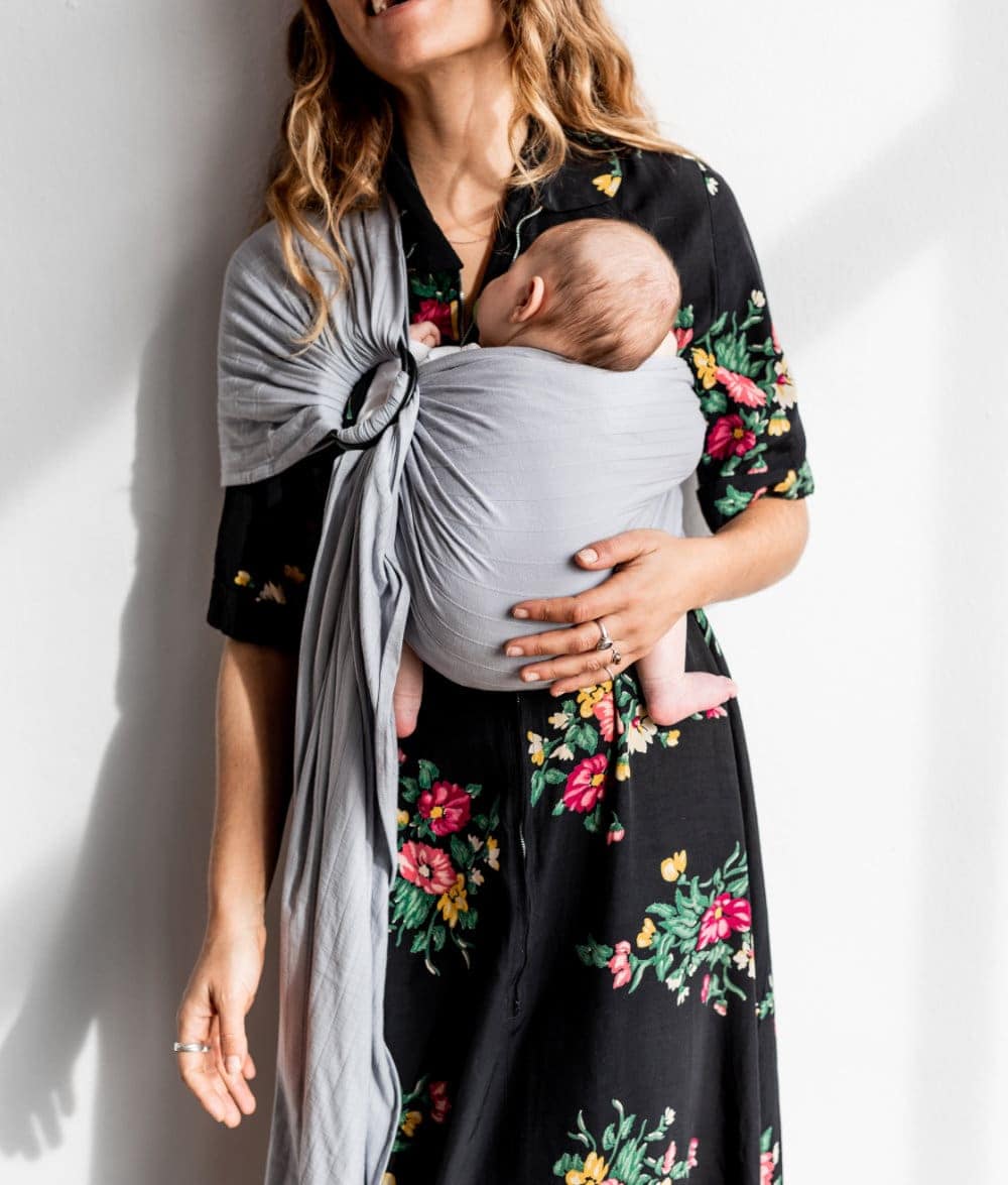 Bandolera porteo gris