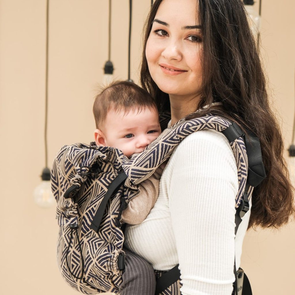 92f46f9c6f714d36a2611e7e98e8c7b2