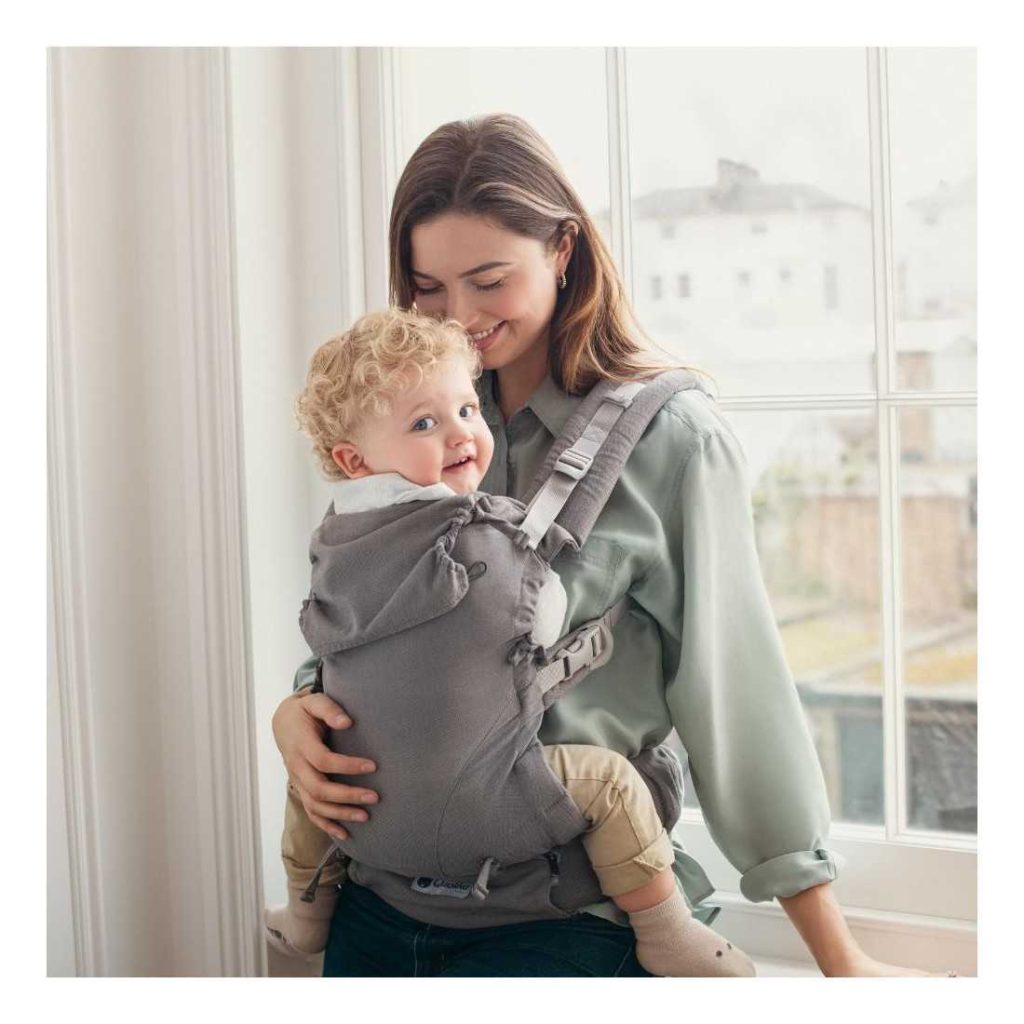 mochila-portabebes-quokkababy-e-carrier-light-grey